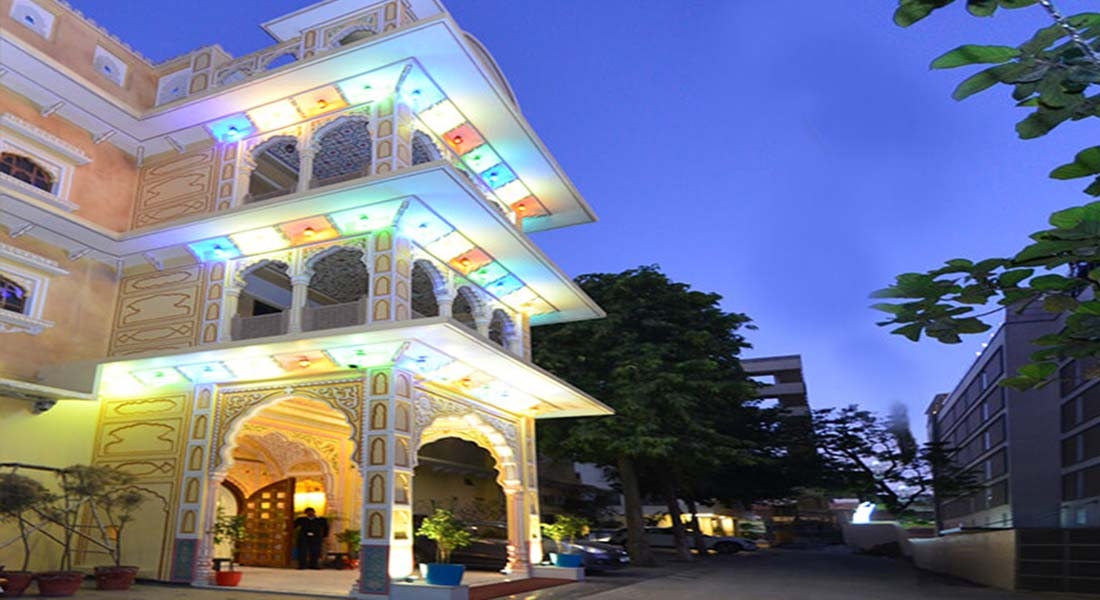 5 star wedding hotels in bani park