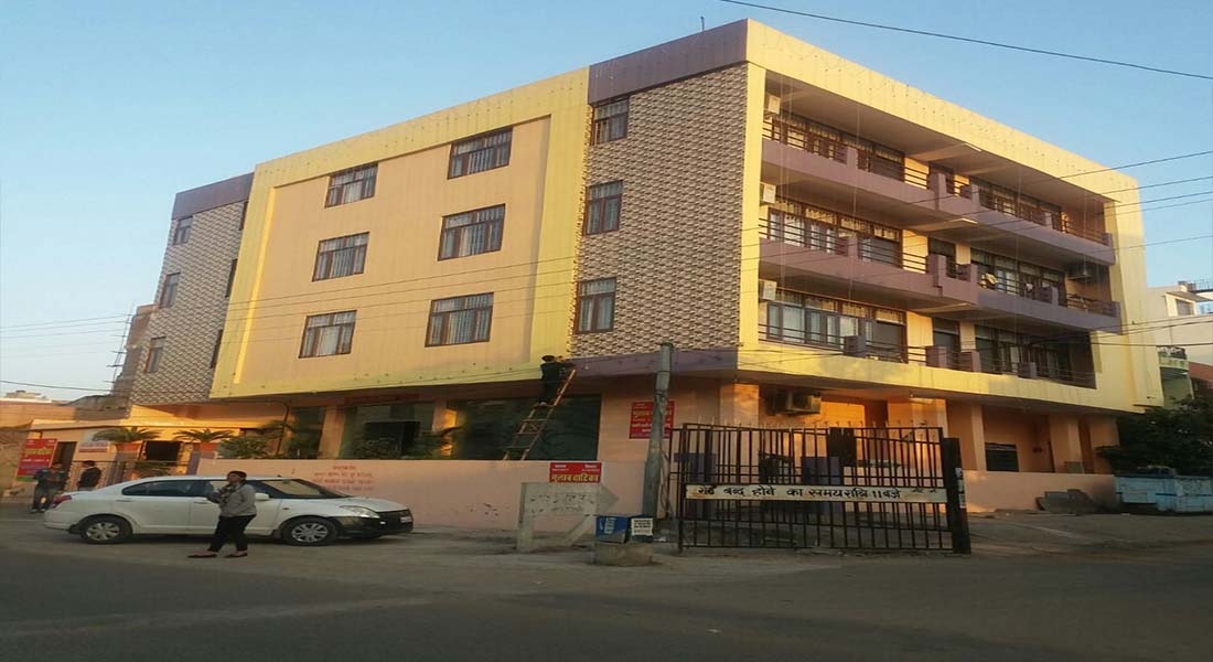 banquet halls in raja park