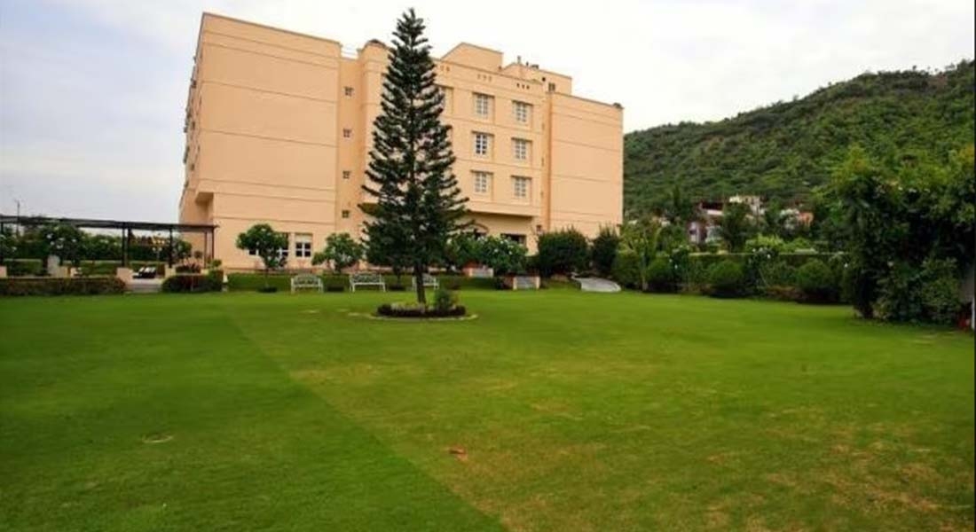 5 star wedding hotels in udaipur