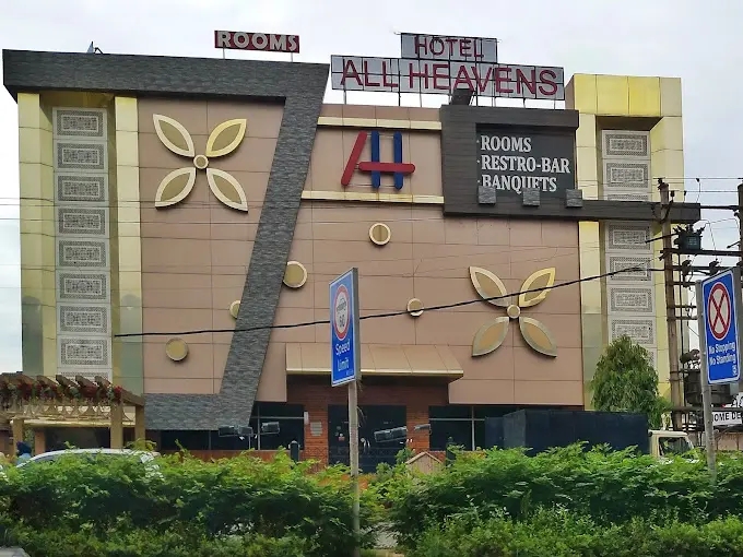 banquet halls in gt karnal road