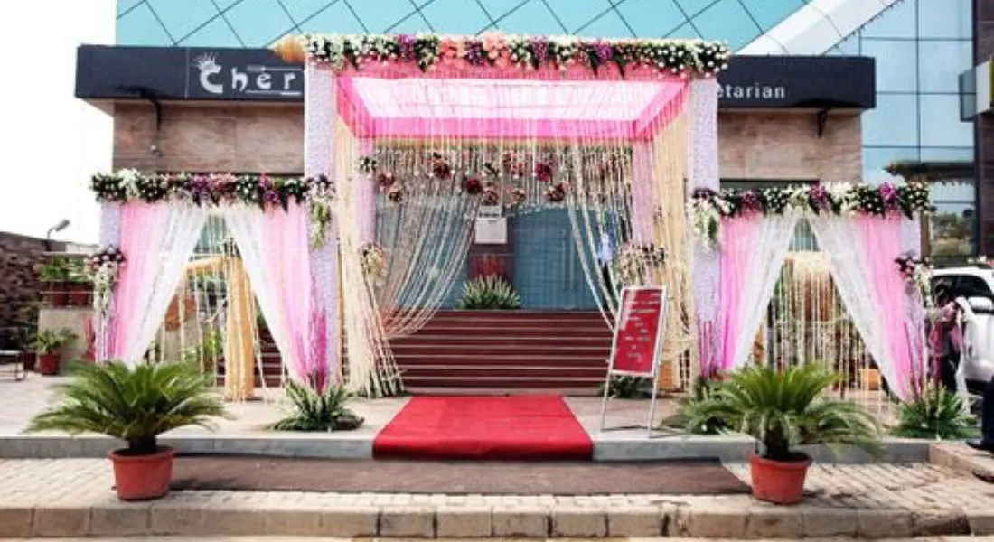 banquet halls in gt karnal road