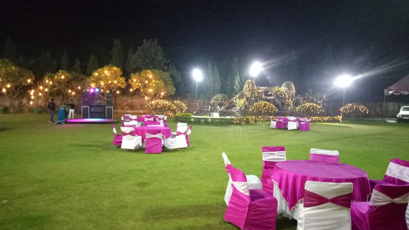 small function halls in dwarka