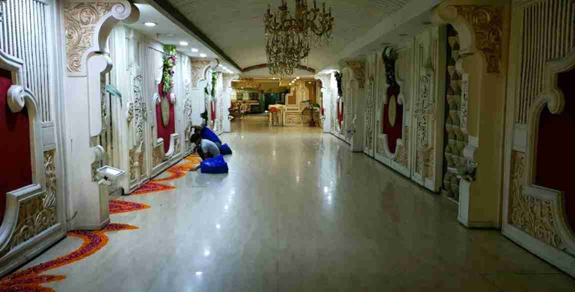 Wedding-farmhouse in east-delhi