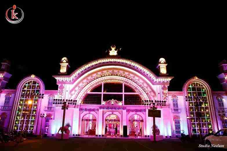 party-halls in raja-garden