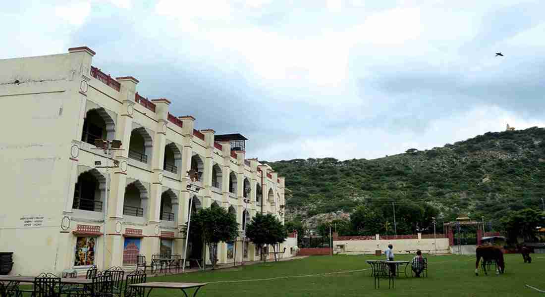 banquet-halls in amer-road