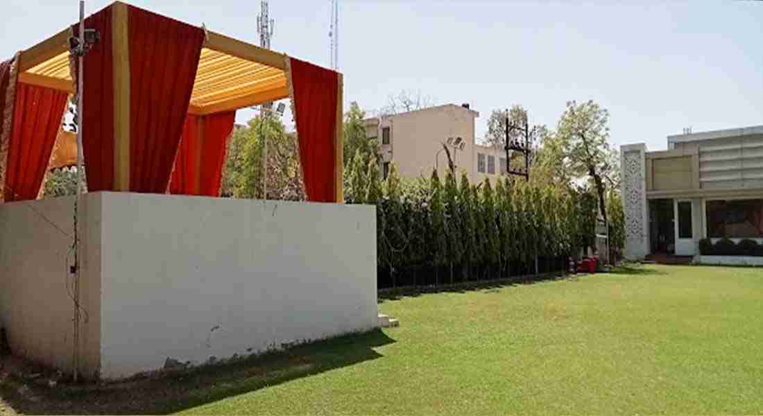 banquet-halls in bani-park