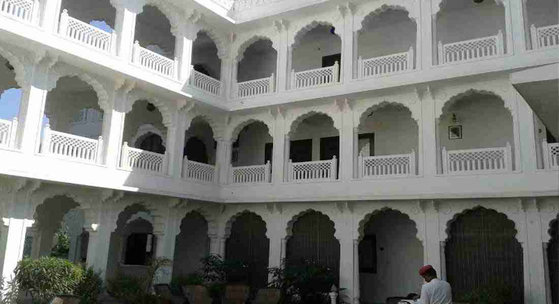 banquet-halls in sirsi-road