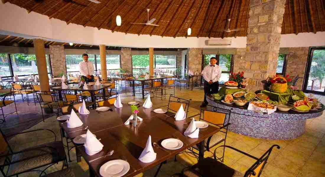 5-star-wedding-hotels in ramnagar