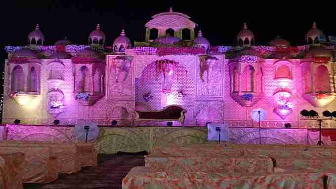 banquet-halls in garh-road