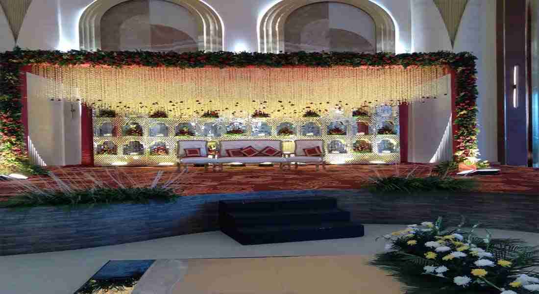 party-halls in nayagaon