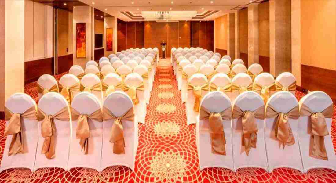 banquet-halls in kanpur-road