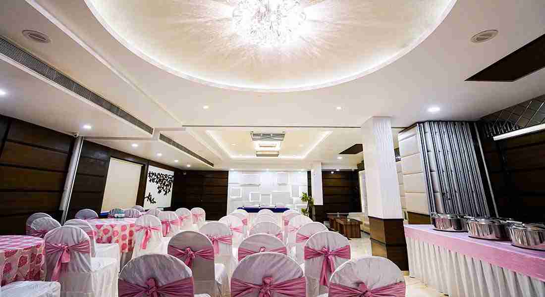 party-halls in mahanagar