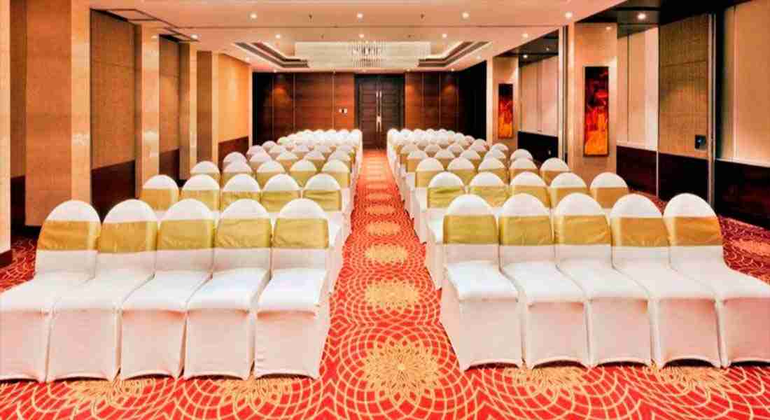 banquet-halls in kanpur-road