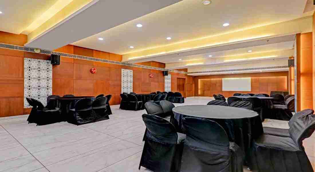 5-star-wedding-hotels in gomti-nagar