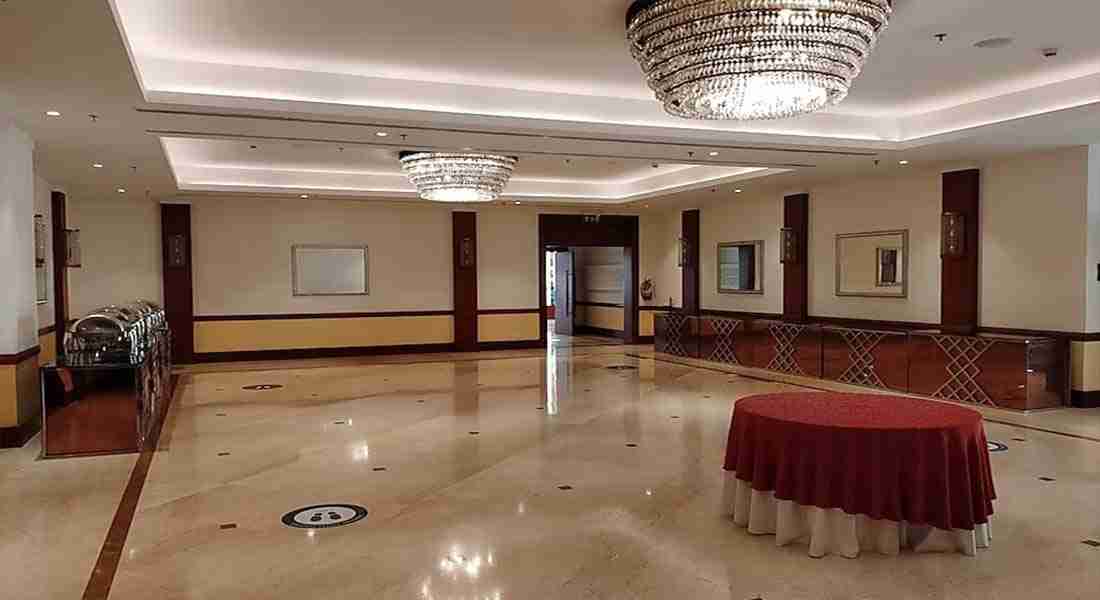 party-halls in hazratganj