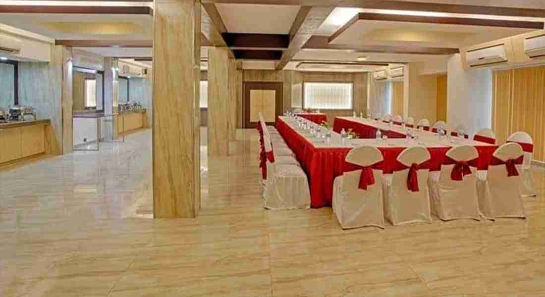 party-halls in hazratganj