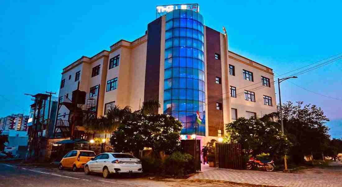 5-star-wedding-hotels in gomti-nagar