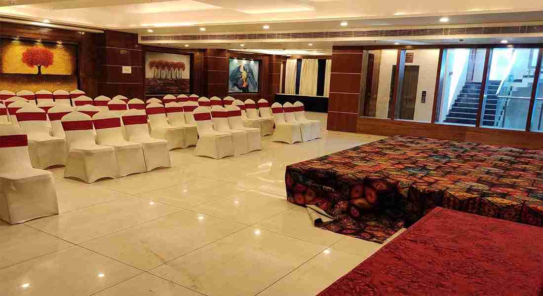 party-halls in gomti-nagar