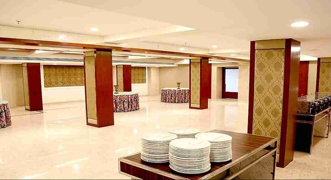 party-halls in gomti-nagar