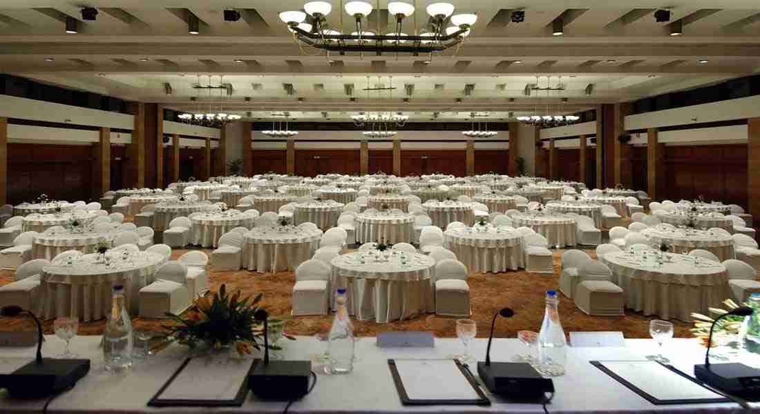 banquet-halls in tajganj