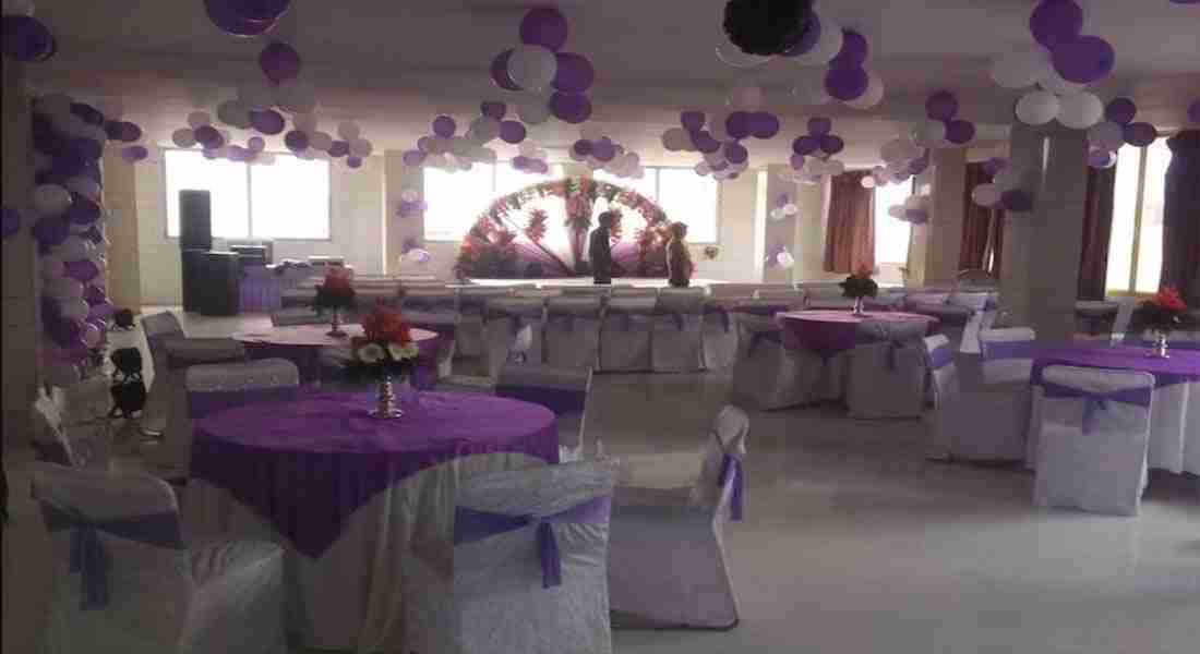 party-halls in tajganj