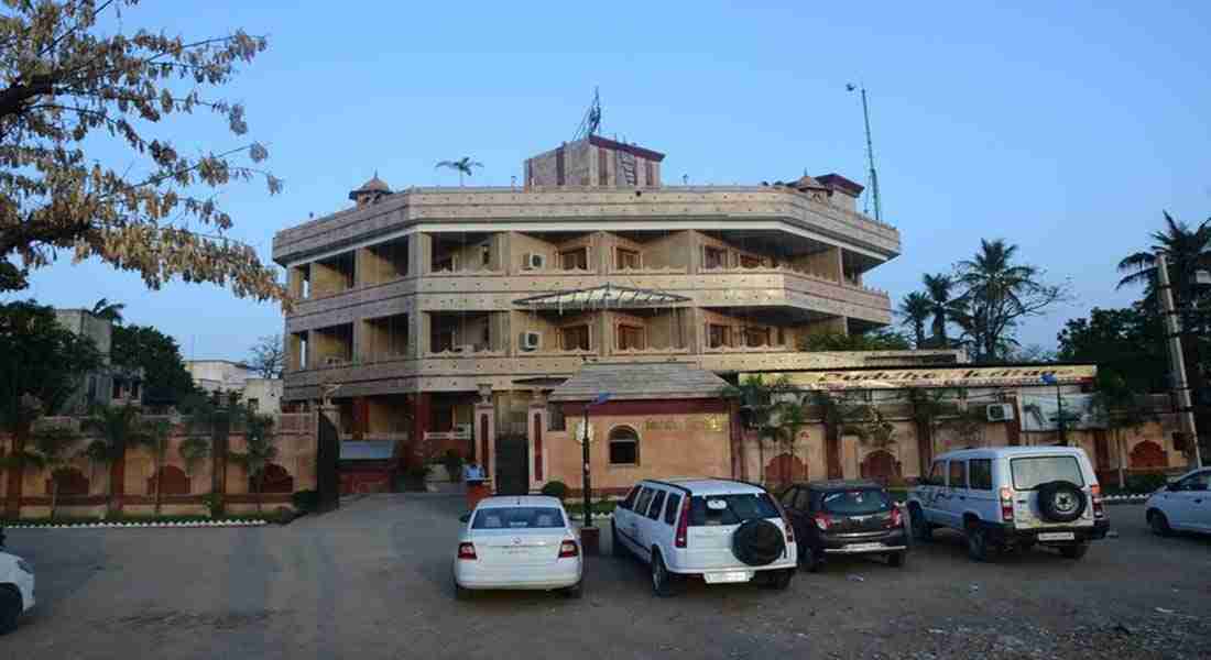 banquet-halls in kumhrar