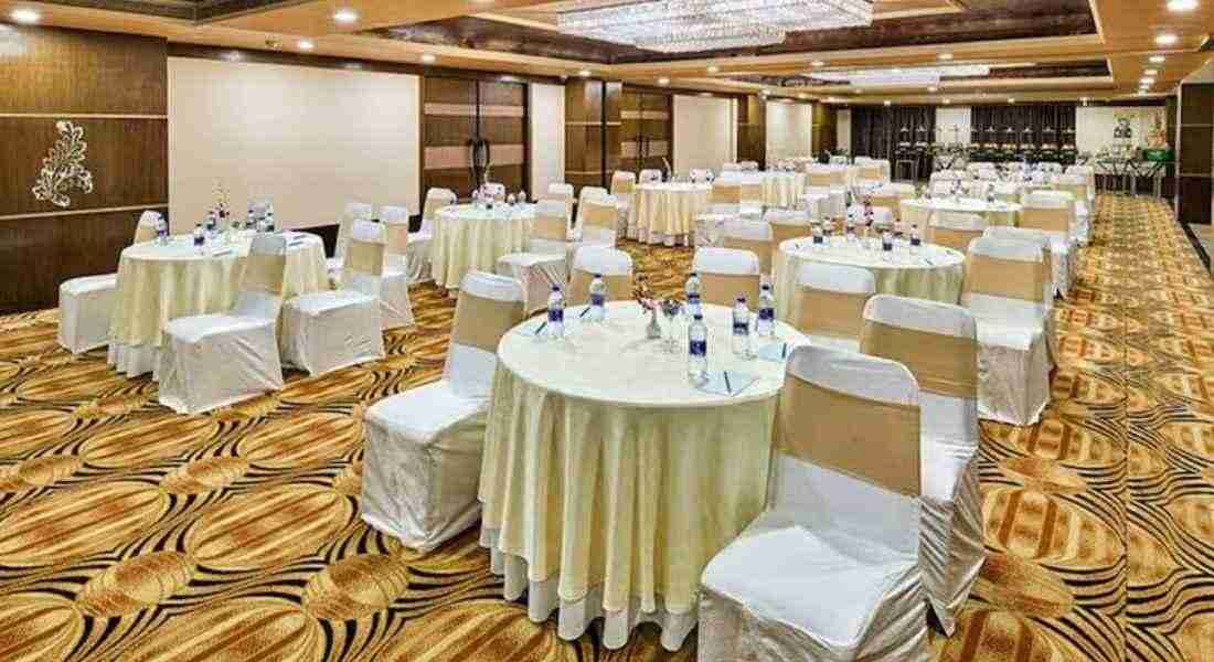 banquet-halls in race-course-rd