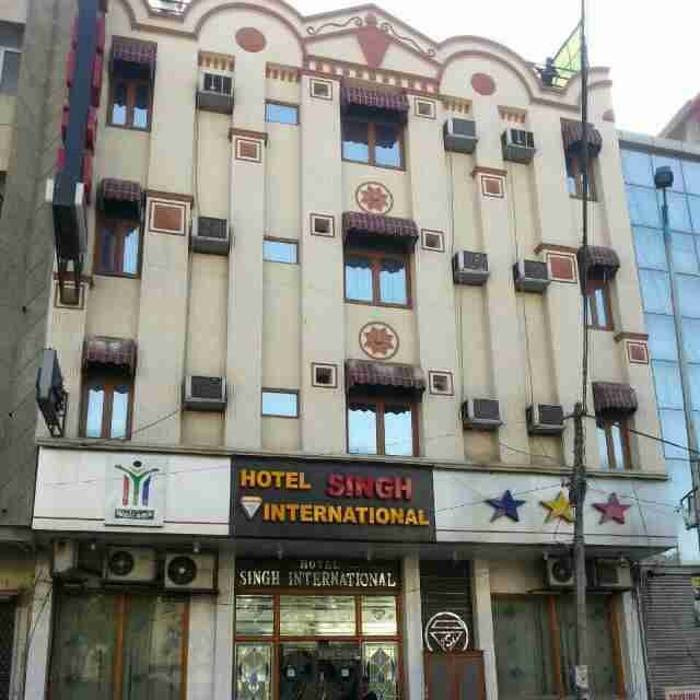 small-function-halls in karol-bagh