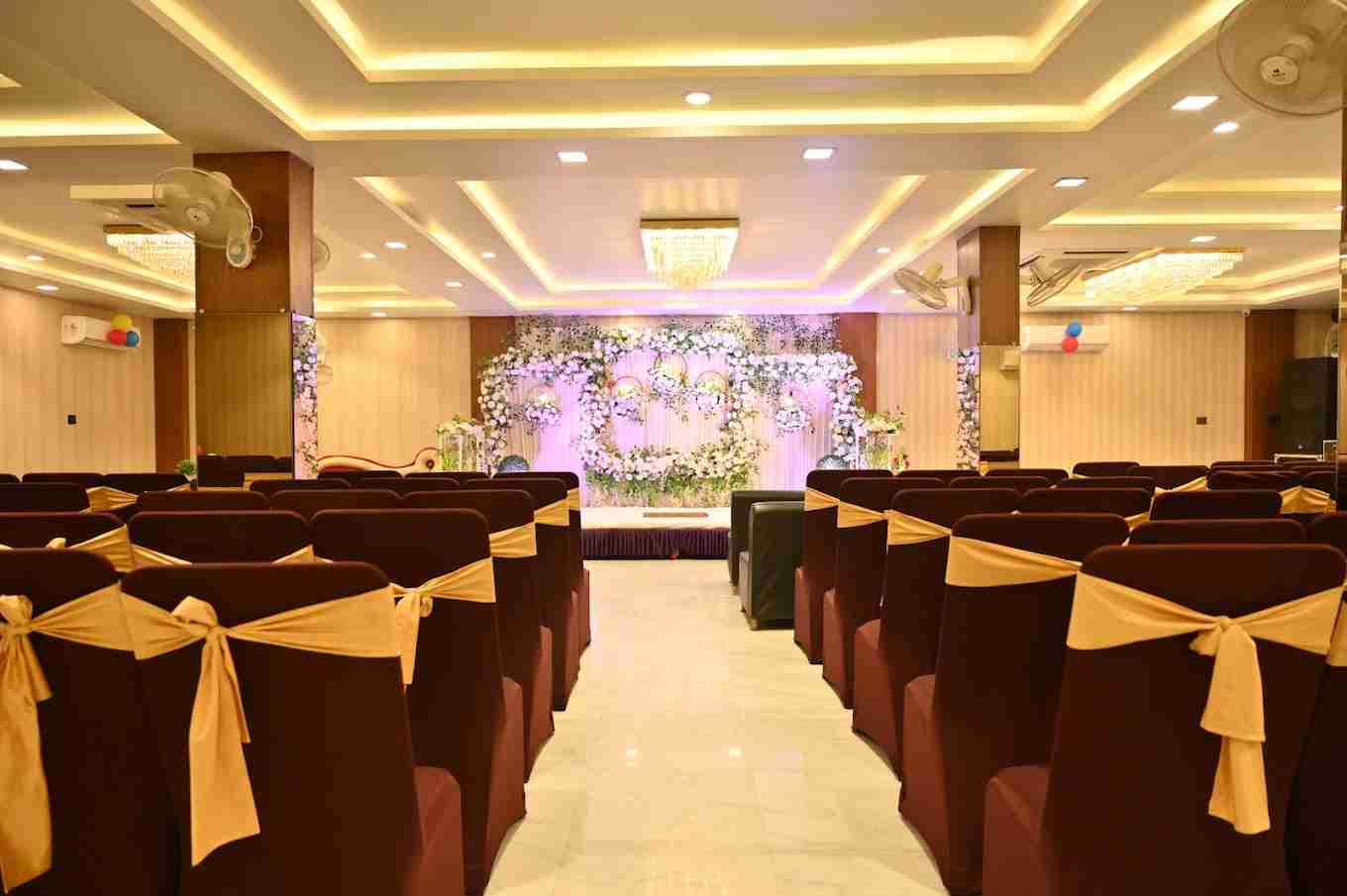 small function halls in lucknow