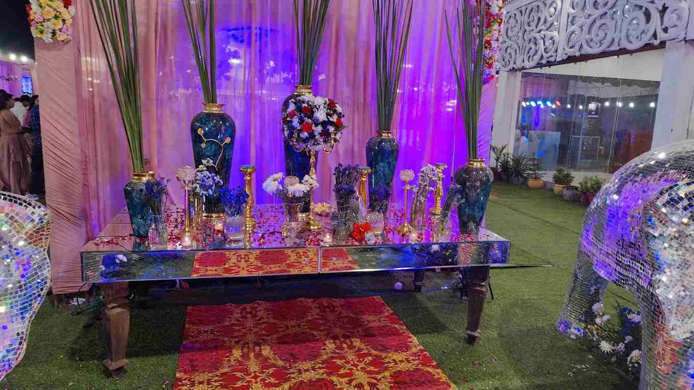 small function halls in noida