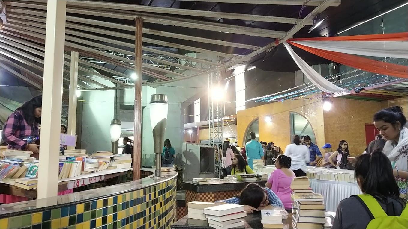 small function halls in moti nagar