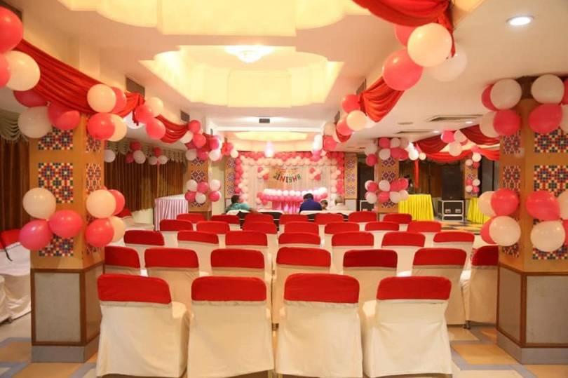 party halls in pitampura