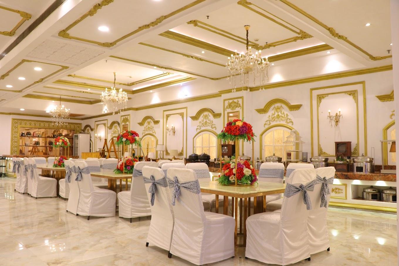 banquet halls in lawrence road