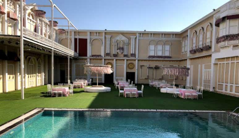 Blue Sapphire Motel & Resort