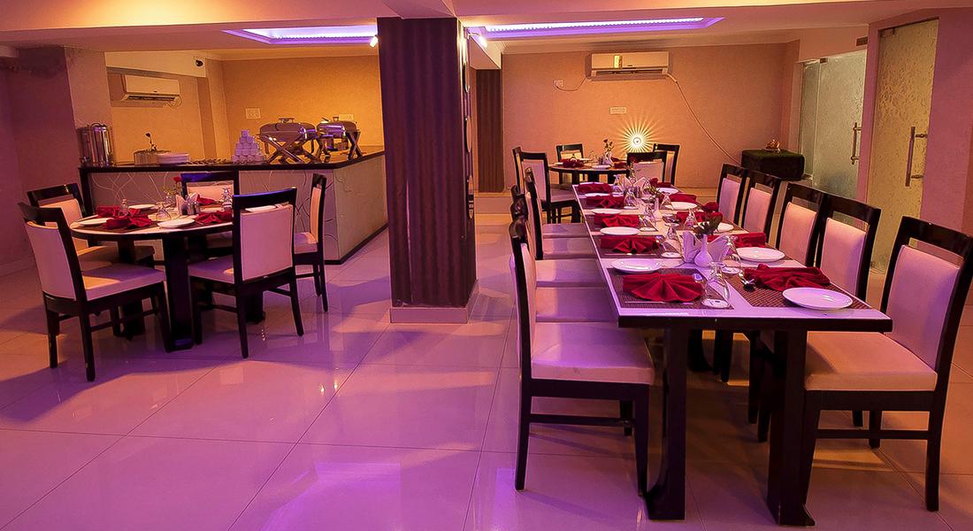 Hotel Pitrashish Premium