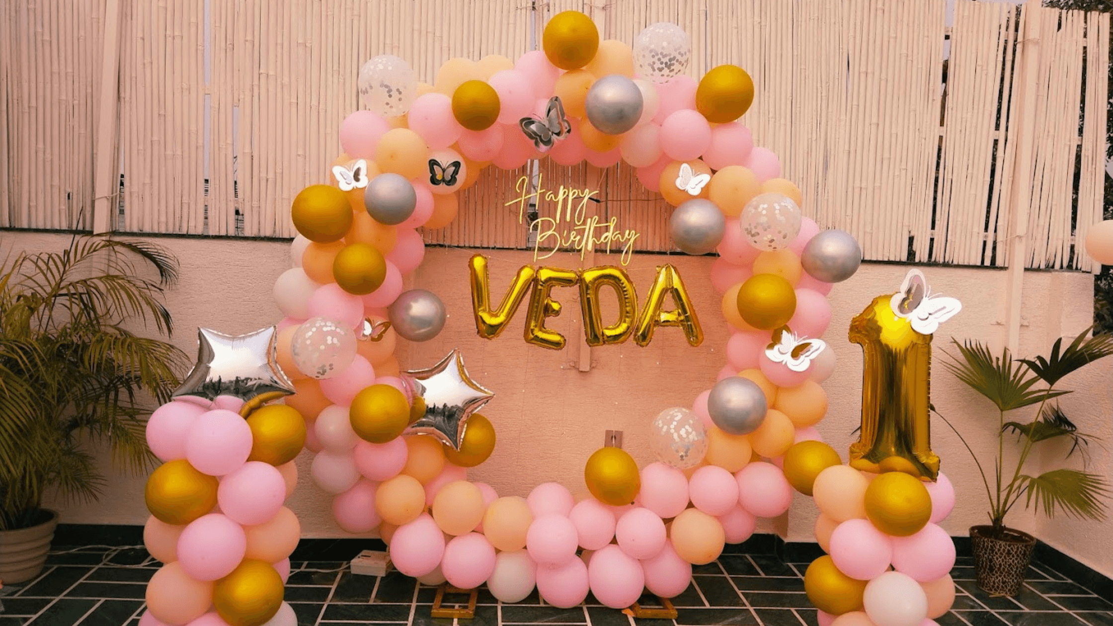 Balloon Decoration Services