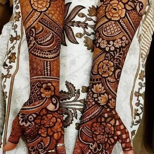 Kuldeep Mehandi Arts, Sector 15, Faridabad