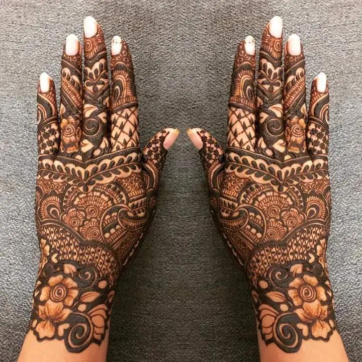 Prakash Mehandi Artist, Indirapuram, Ghaziabad