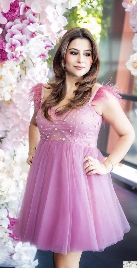 Himshikha Singh Makeovers, Sector 11, Faridabad