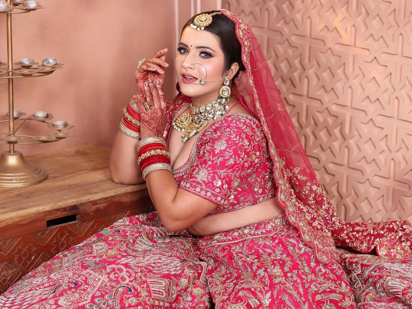 Makeup artist by Roma Mahajan