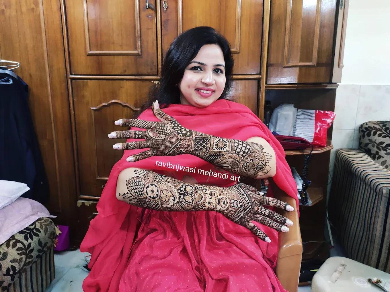 Brijwasi Mehandi Art