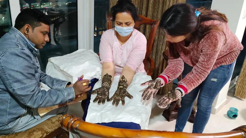 Rinku Mehandi Designer