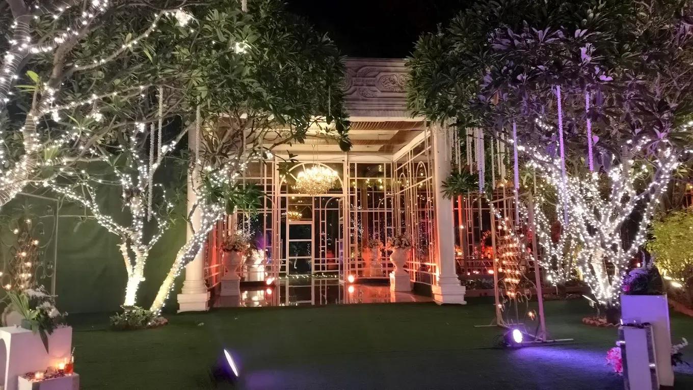 Cinderella Farms by Bel-laMonde