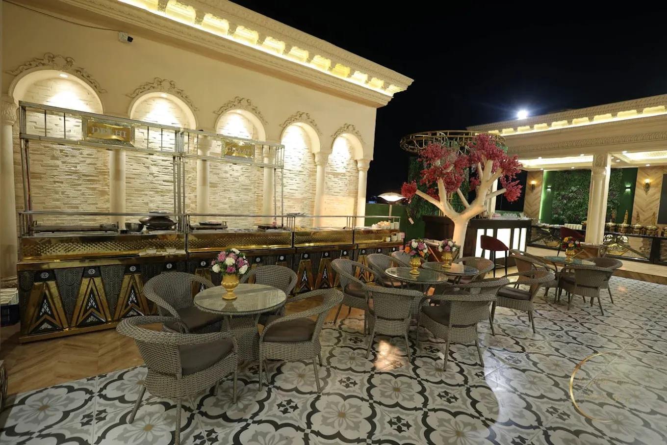 EVORA - Banquet & Hotel