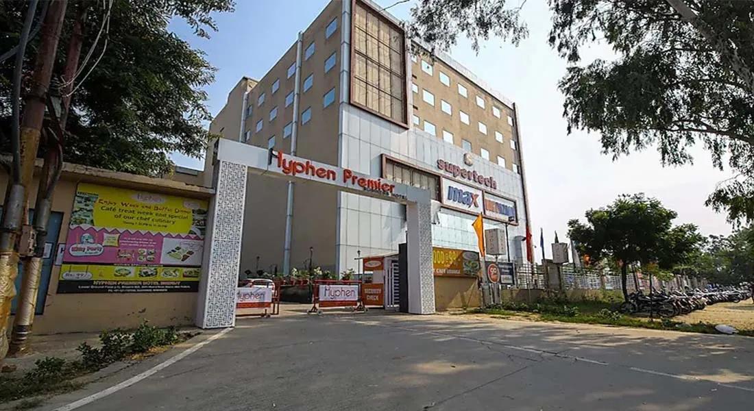 Hotel Hyphen Premier