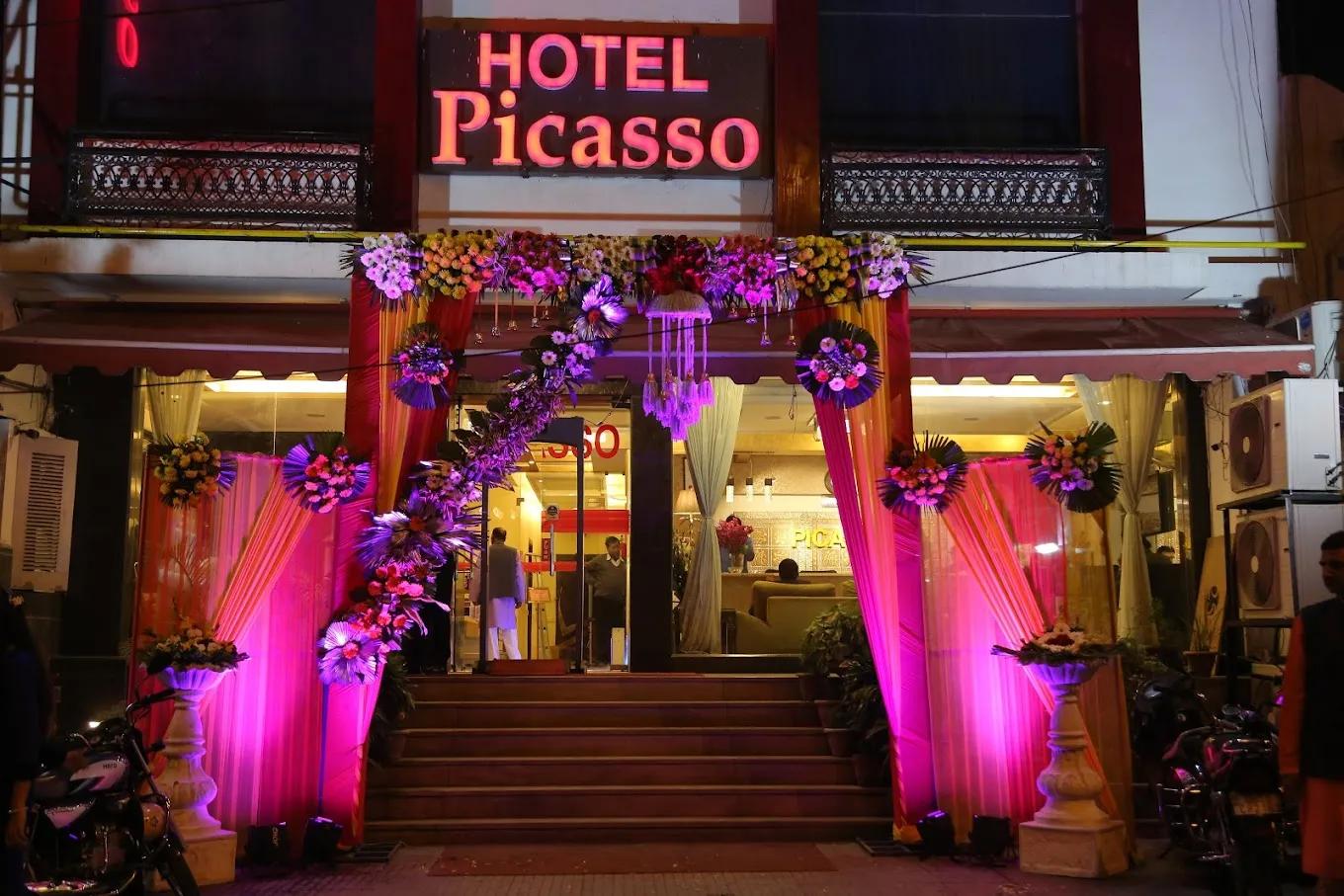 Hotel Picasso Paschim Vihar