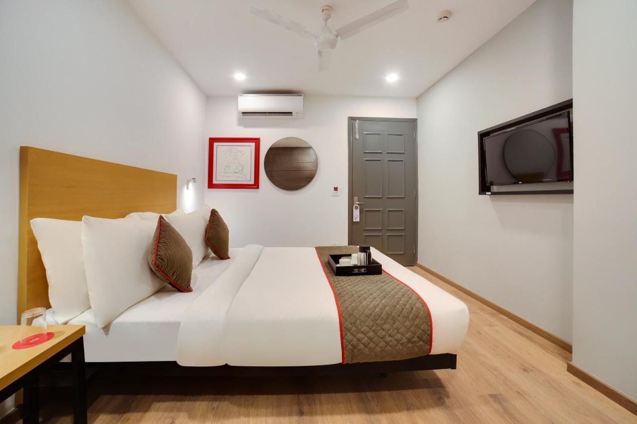 Oyo 13027 Flamingo Grand