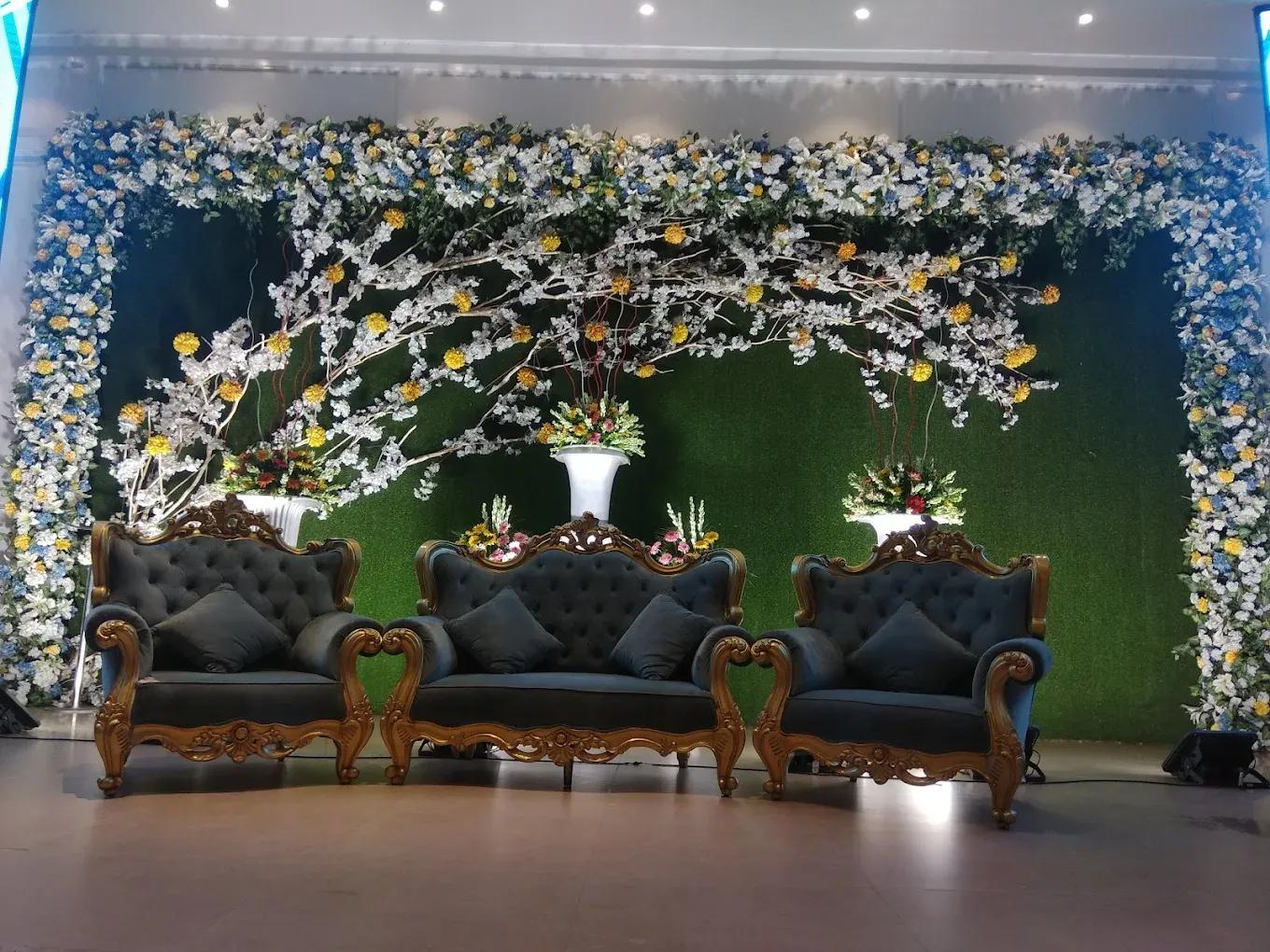 The Grandeur by Lavanya Moti Nagar